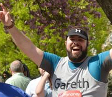 Marathon Man, Gareth, Raises Almost £2000 for Local Charity